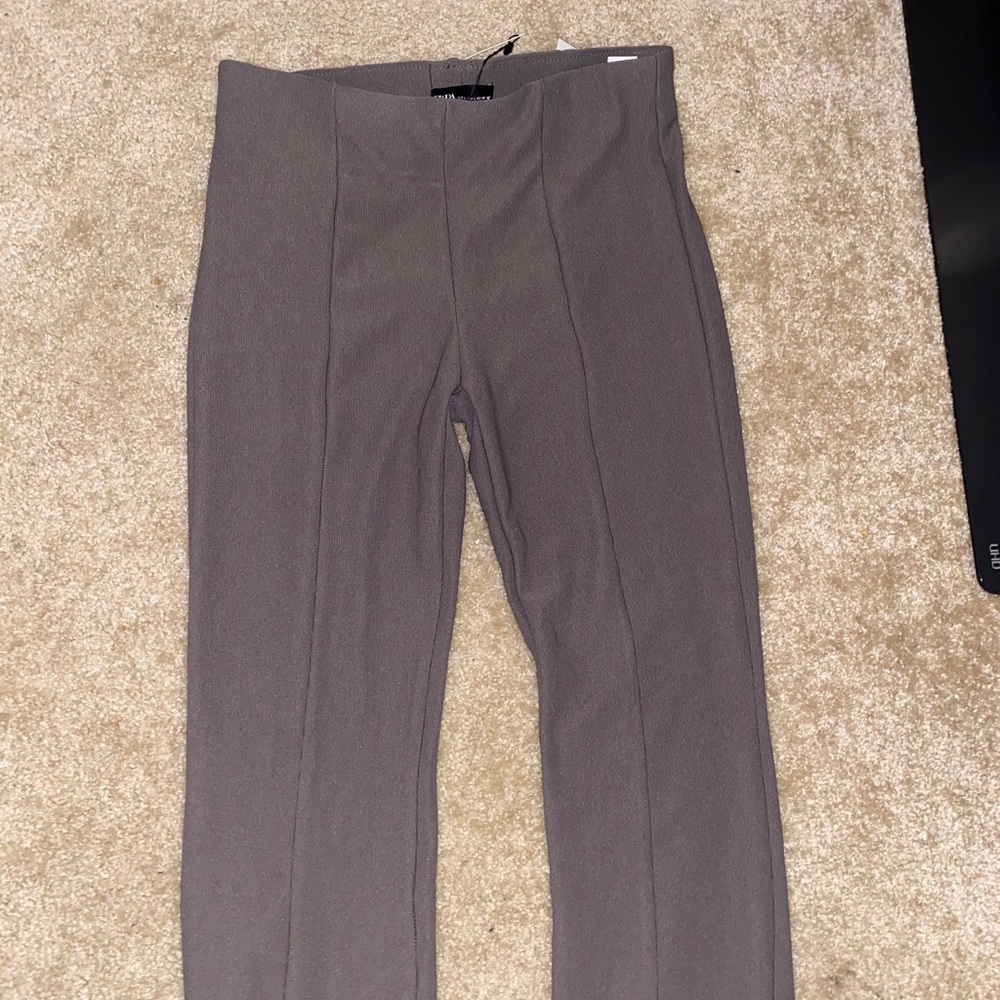 Straight legged slit professional leggings